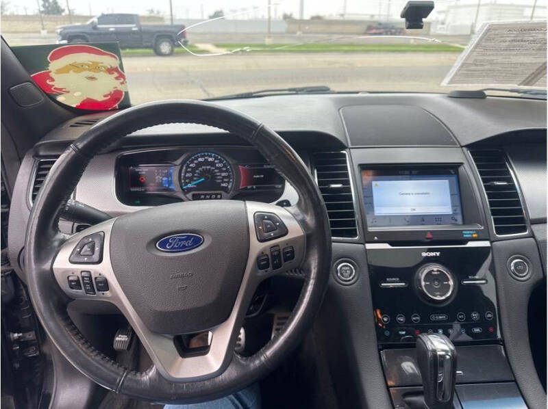 2016 Ford Taurus SHO