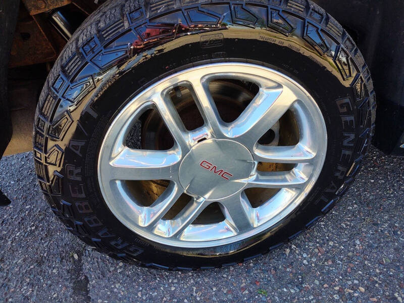 2007 GMC Envoy Denali