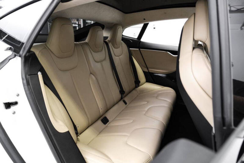 2017 Tesla Model S 90D