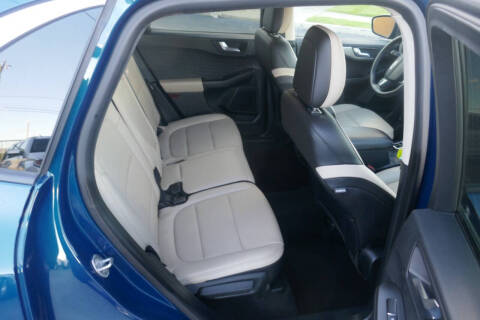 2020 Ford Escape SEL