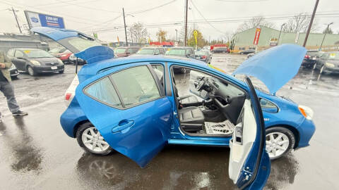 2014 Toyota Prius c Four
