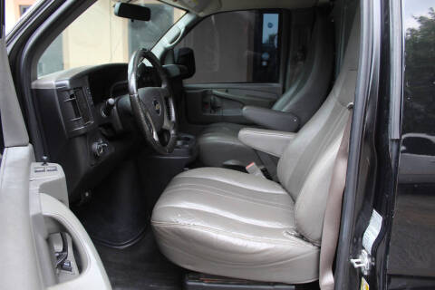 2015 Chevrolet Express 2500