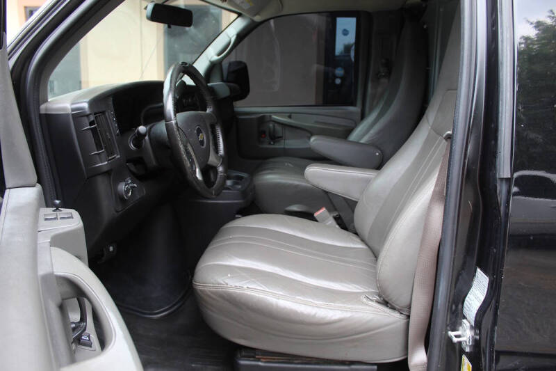 2015 Chevrolet Express 2500