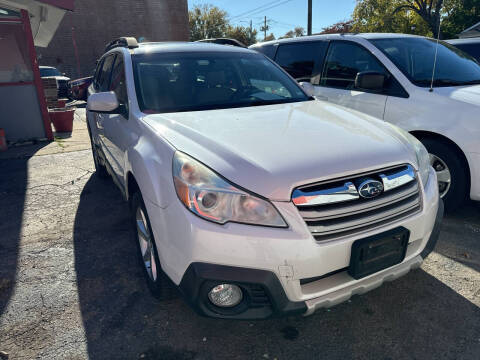 2013 Subaru Outback for sale at Best Deal Motors in Saint Charles MO