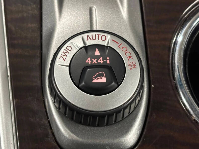 2016 Nissan Pathfinder Platinum