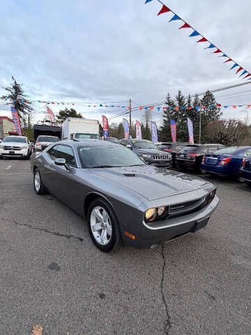 2011 Dodge Challenger SE