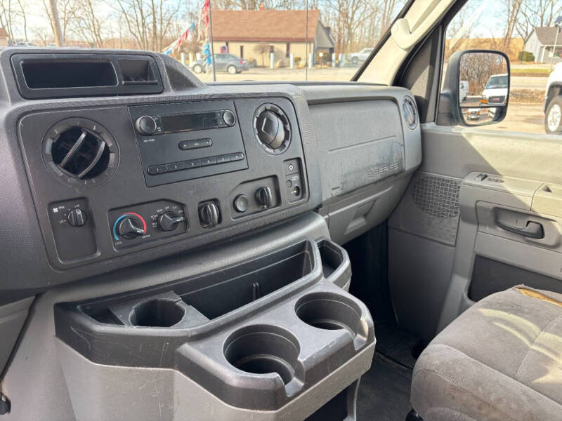 2014 Ford E-Series E-250