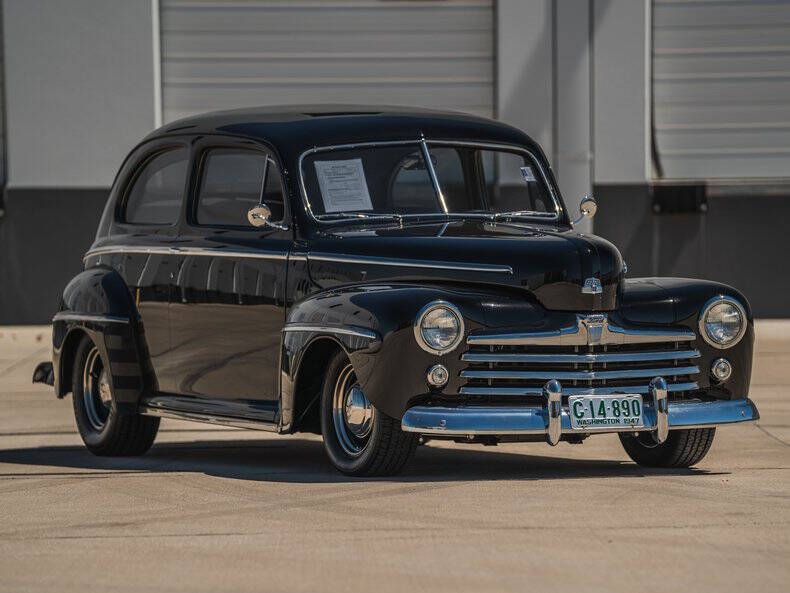 1947 Ford Super Deluxe