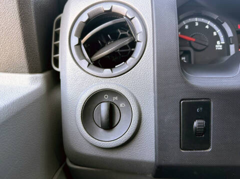 2010 Ford E-Series E-150