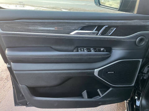 2022 Jeep Wagoneer Series II