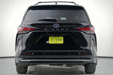 2024 Toyota Sienna Platinum 7-Passenger