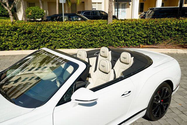 2024 Bentley Continental