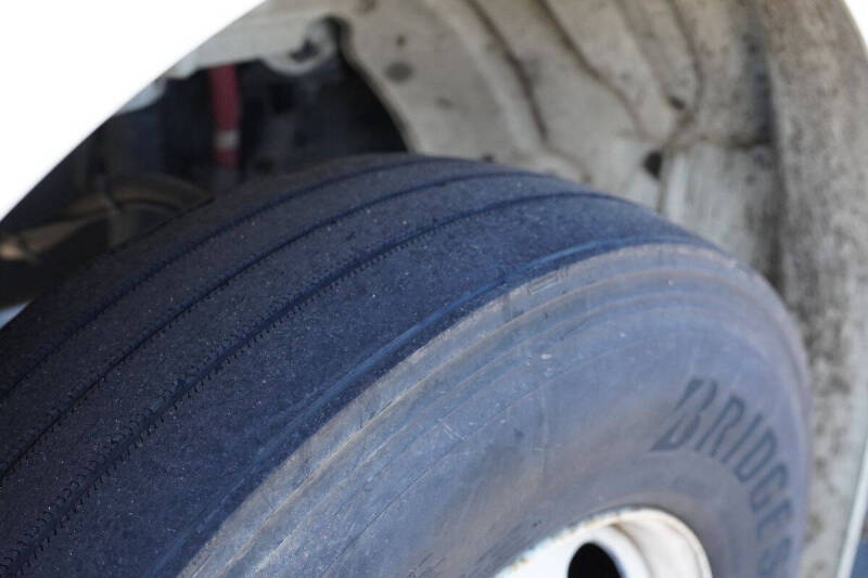 2016 Freightliner M2 106