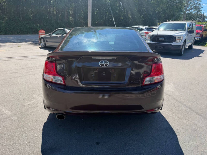 2011 Scion tC