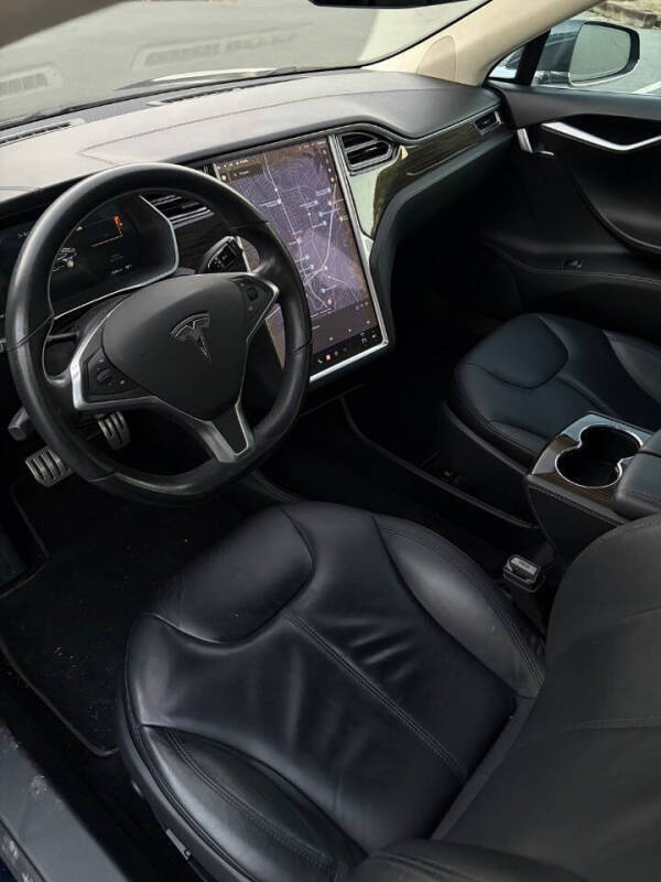 2014 Tesla Model S P85