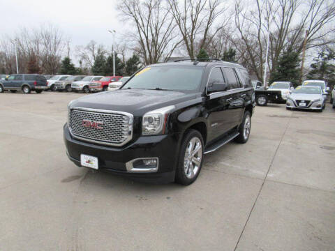 2016 GMC Yukon for sale at Aztec Motors in Des Moines IA