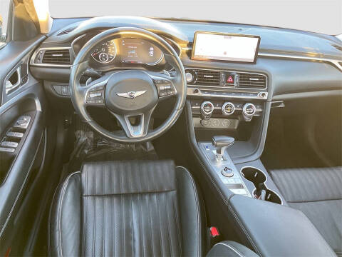2022 Genesis G70