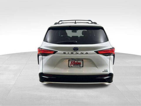 2022 Toyota Sienna XSE 7-Passenger