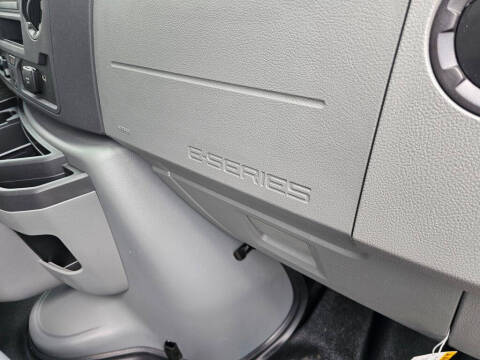2025 Ford E-Series