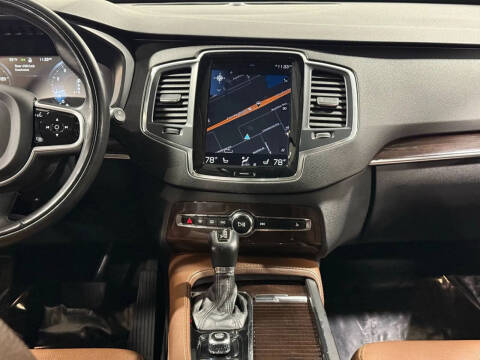 2019 Volvo XC90 T6 Momentum