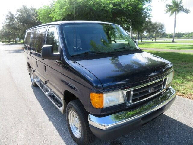 2006 Ford E-Series E-250 SD