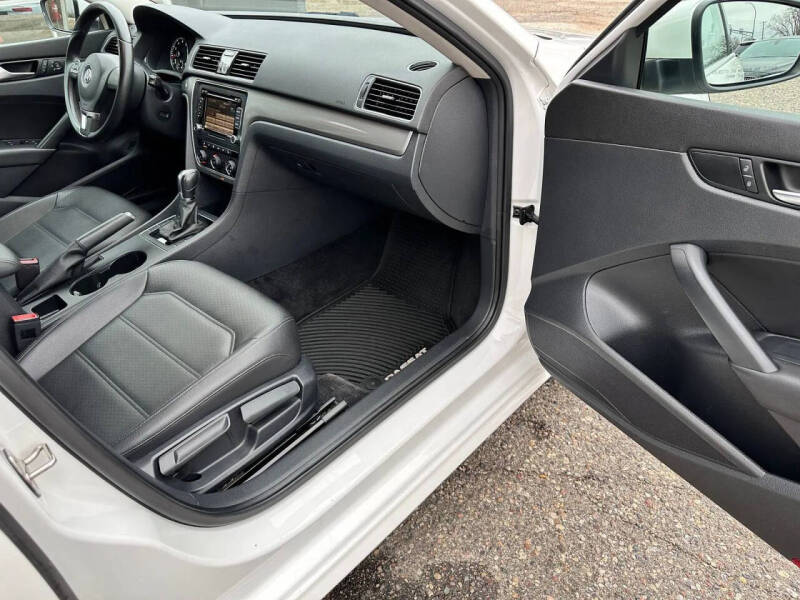 2015 Volkswagen Passat