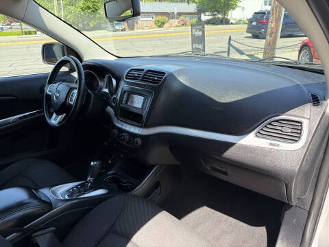 2012 Dodge Journey SE
