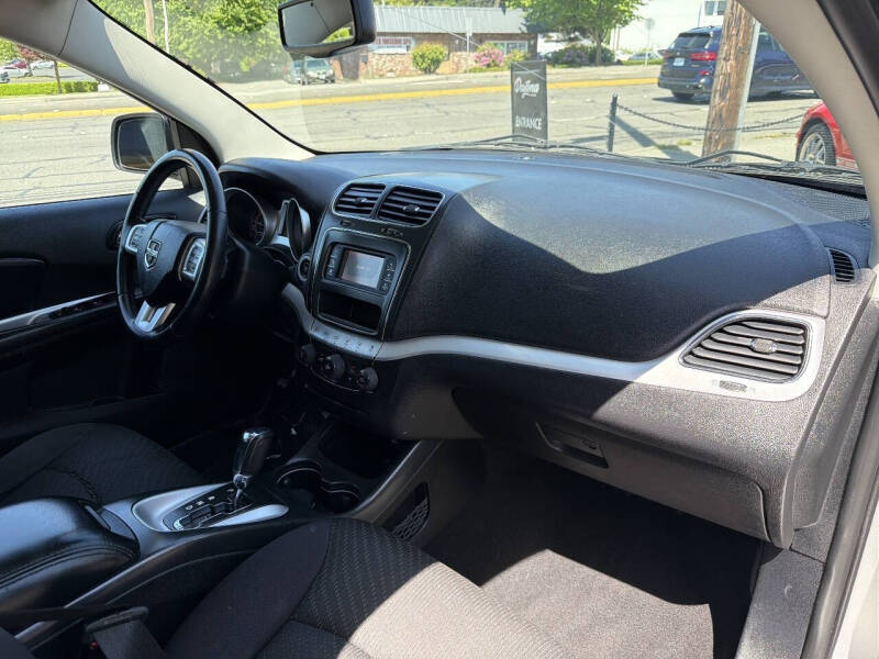 2012 Dodge Journey SE