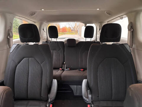 2021 Chrysler Pacifica Touring