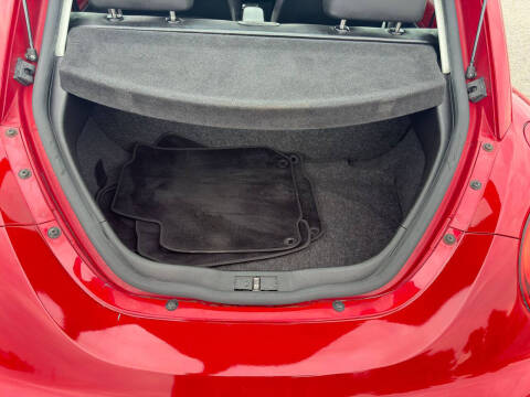 2006 Volkswagen New Beetle 2.5