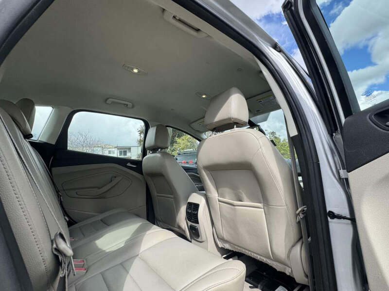 2013 Ford C-MAX Energi SEL