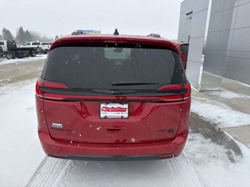 2026 Chrysler Pacifica Limited