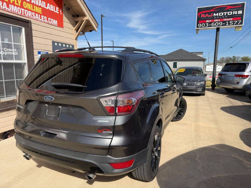 2017 Ford Escape Titanium