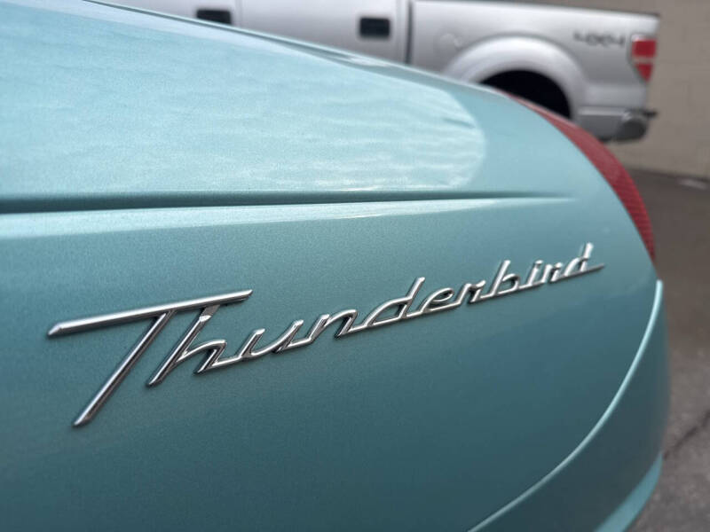2002 Ford Thunderbird Deluxe