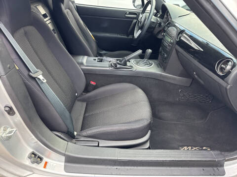 2007 Mazda MX-5 Miata Sport