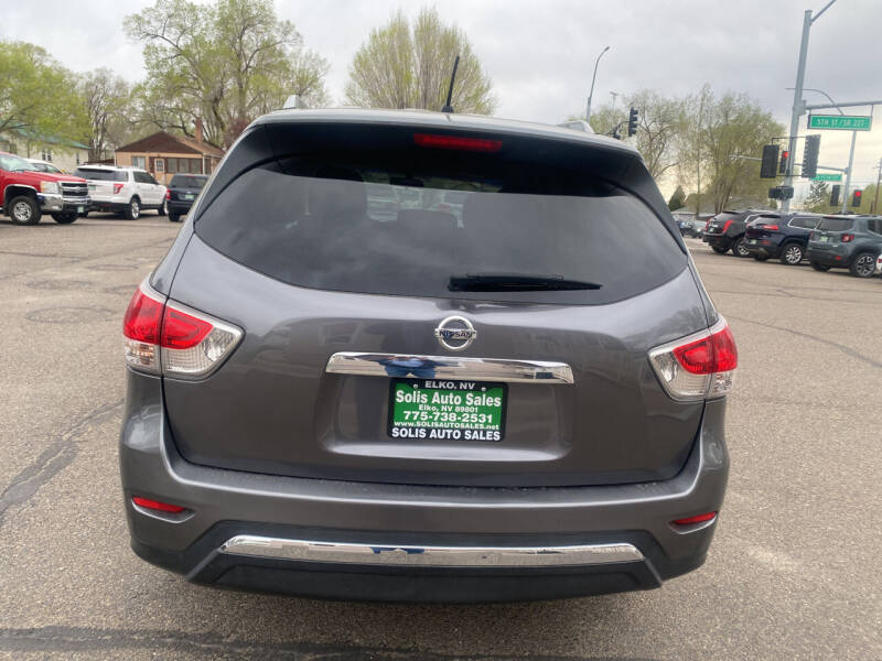 2016 Nissan Pathfinder S