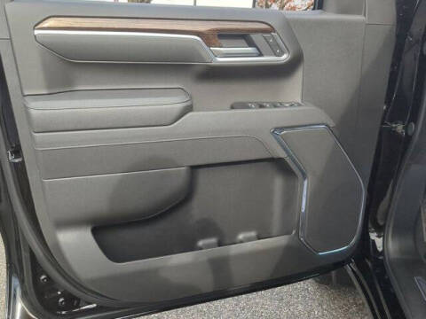 2026 GMC Sierra 1500 Elevation Standard