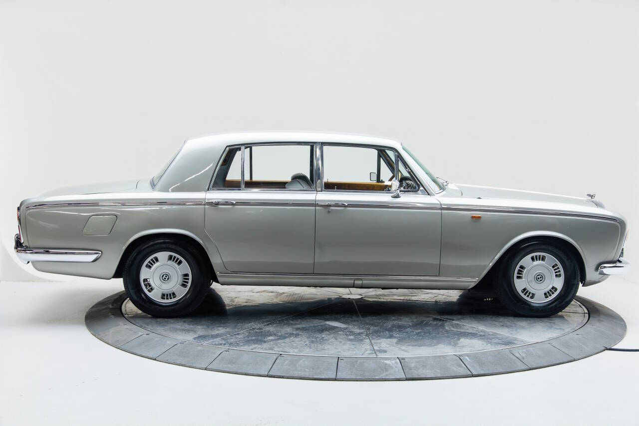1967 Bentley T1 Saloon 2