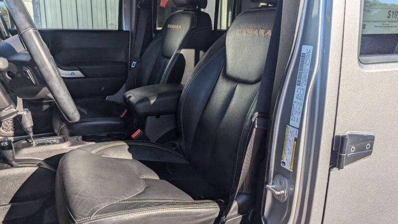 2013 Jeep Wrangler Unlimited Sahara