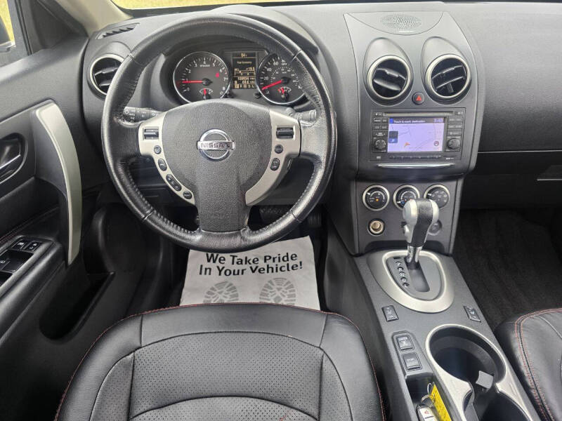 2013 Nissan Rogue SV w/SL Package