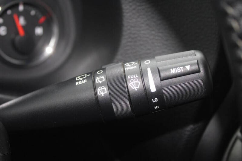 2017 Jeep Wrangler Willys Wheeler