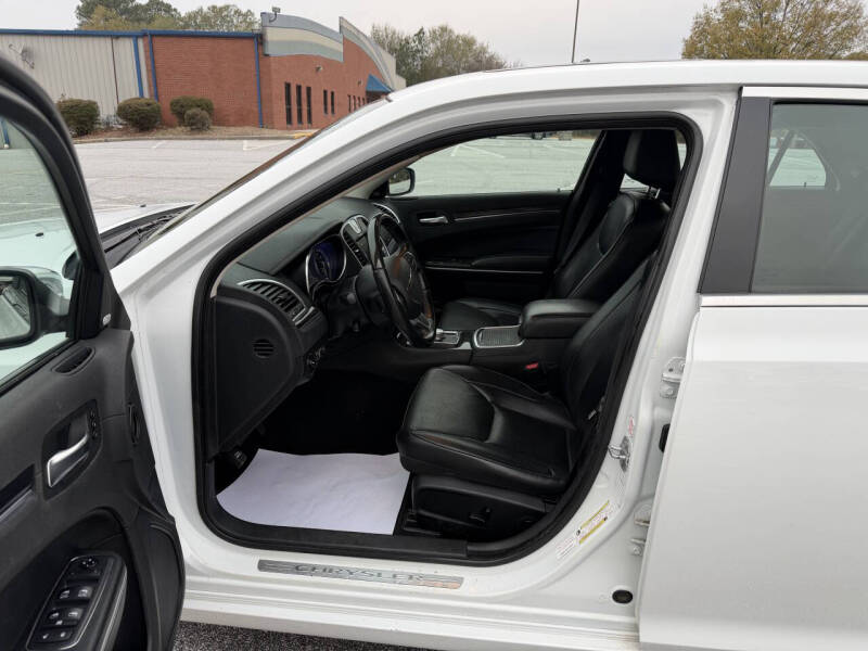 2019 Chrysler 300 Limited