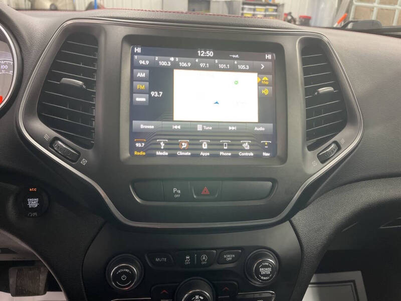 2019 Jeep Cherokee Trailhawk