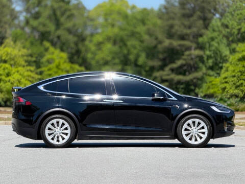2019 Tesla Model X Standard Range