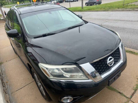 2015 Nissan Pathfinder SV