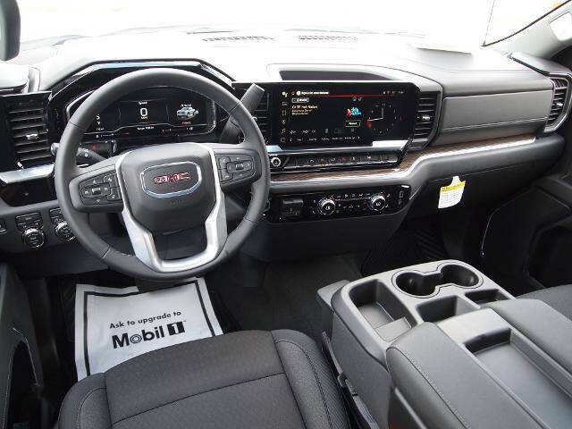 2025 GMC Sierra 1500 Elevation Standard