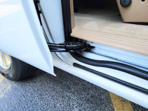 1996 Dodge Grand Caravan LE