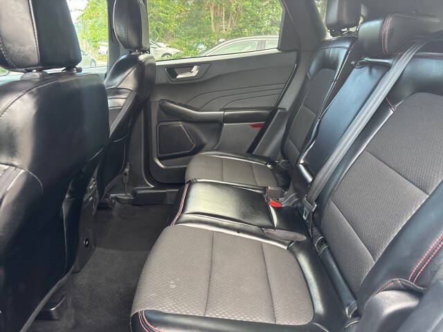 2024 Ford Escape ST-Line