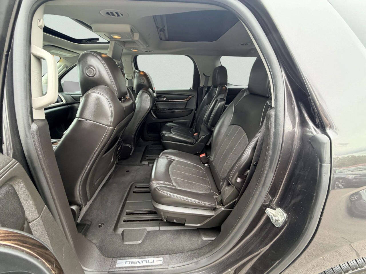 GMCAcadia23