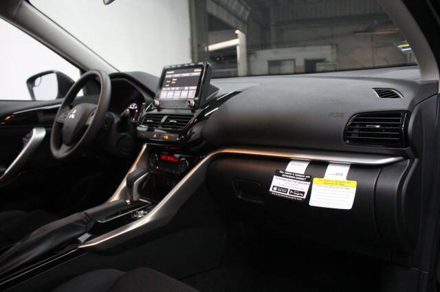 2026 Mitsubishi Eclipse Cross LE
